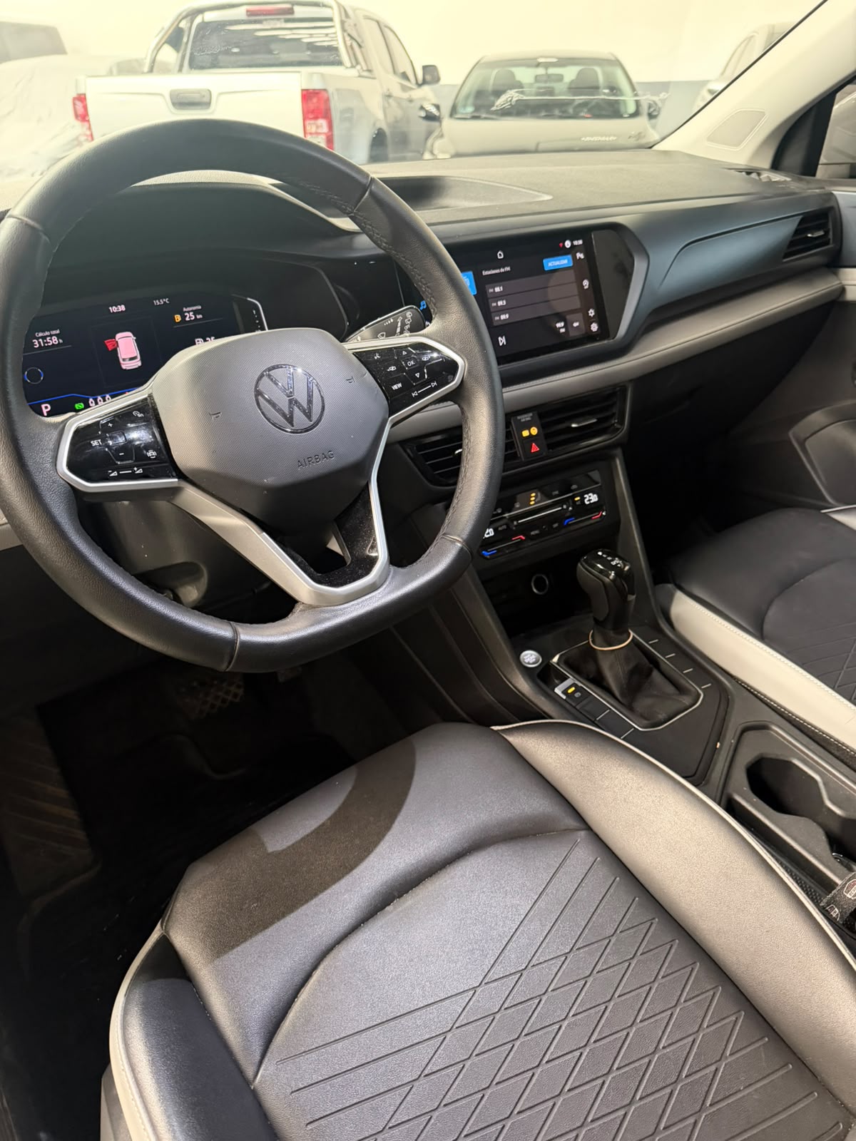 VOLKSWAGEN - TAOS   CONFORTLINE    - AUTOMÁTICA    - 2025